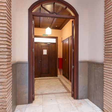 Apartamentos Nuria 19 Granada Kültér fotó