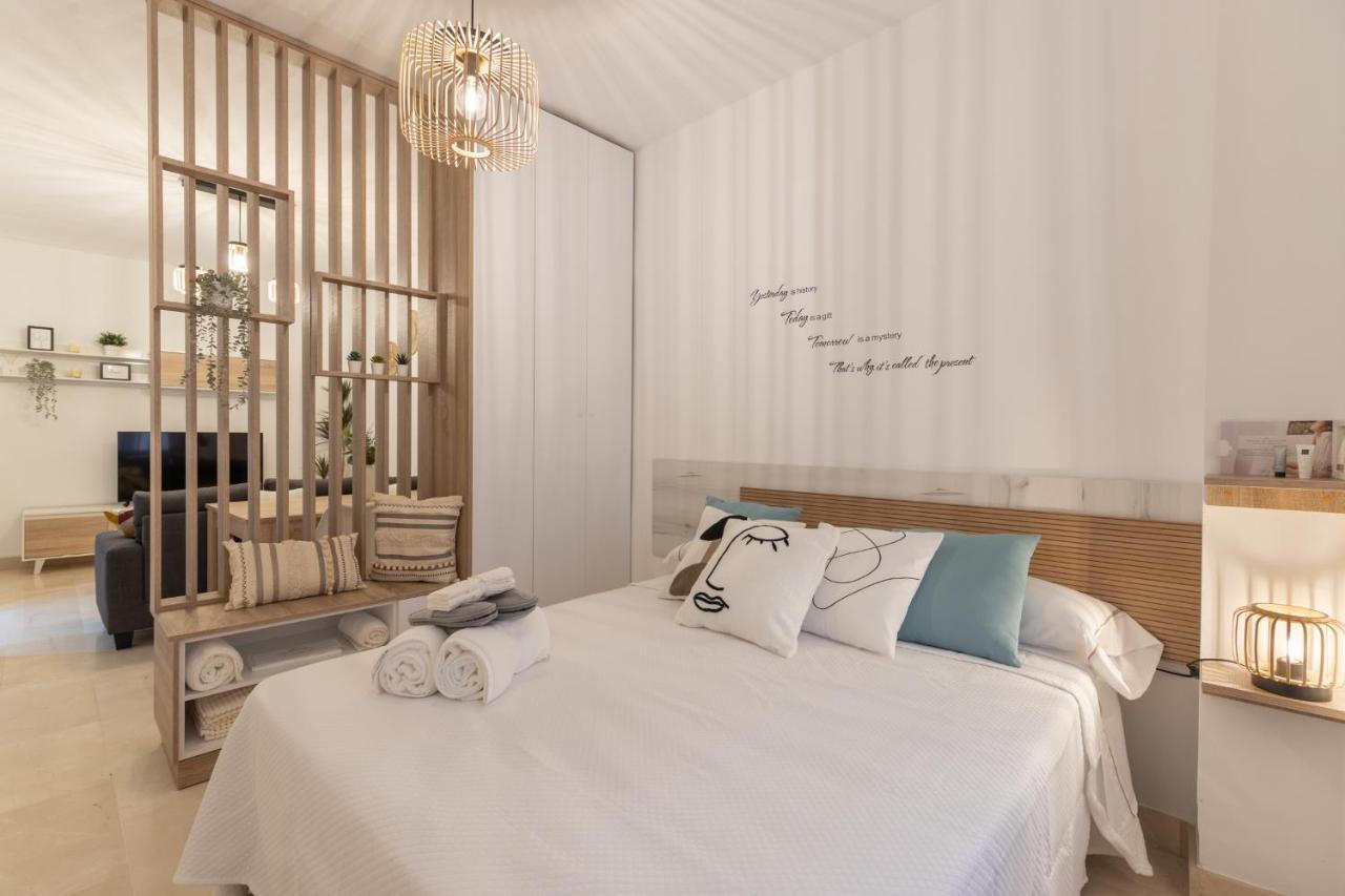 Apartamentos Nuria 19 Granada Kültér fotó