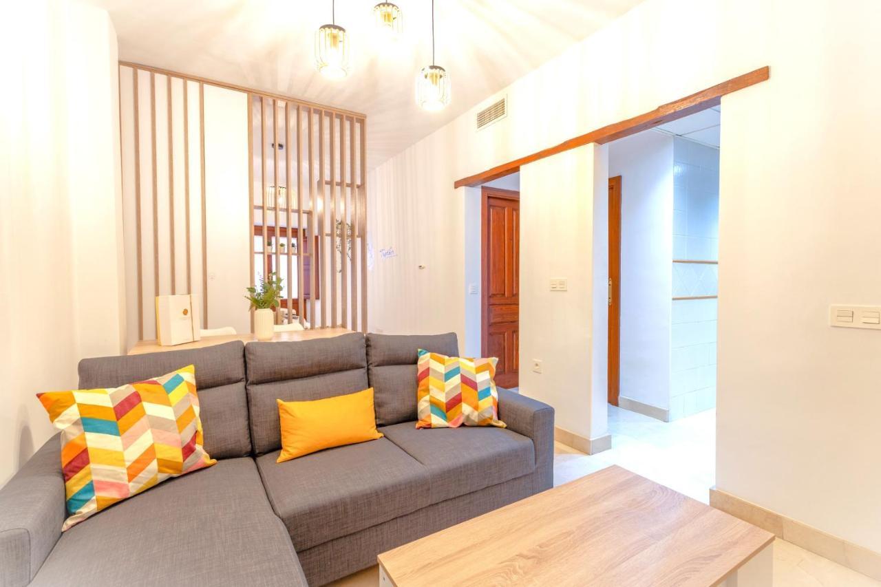 Apartamentos Nuria 19 Granada Kültér fotó