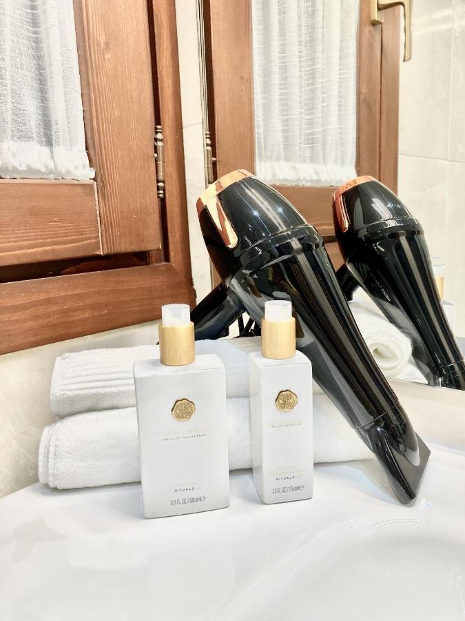 Apartamentos Nuria 19 Granada Kültér fotó