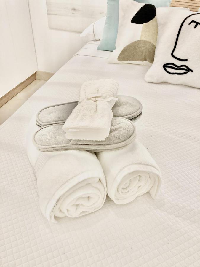 Apartamentos Nuria 19 Granada Kültér fotó