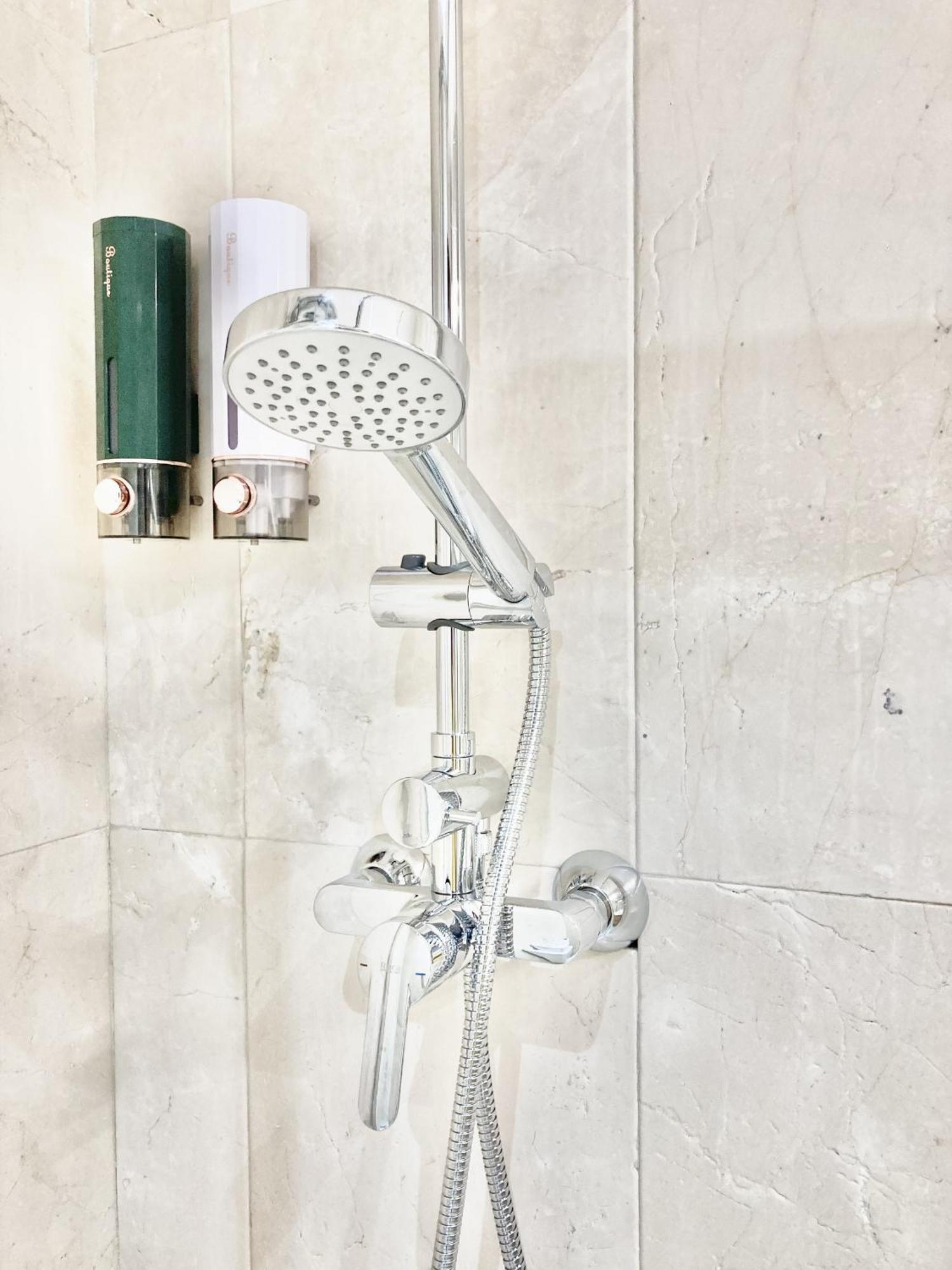 Apartamentos Nuria 19 Granada Kültér fotó